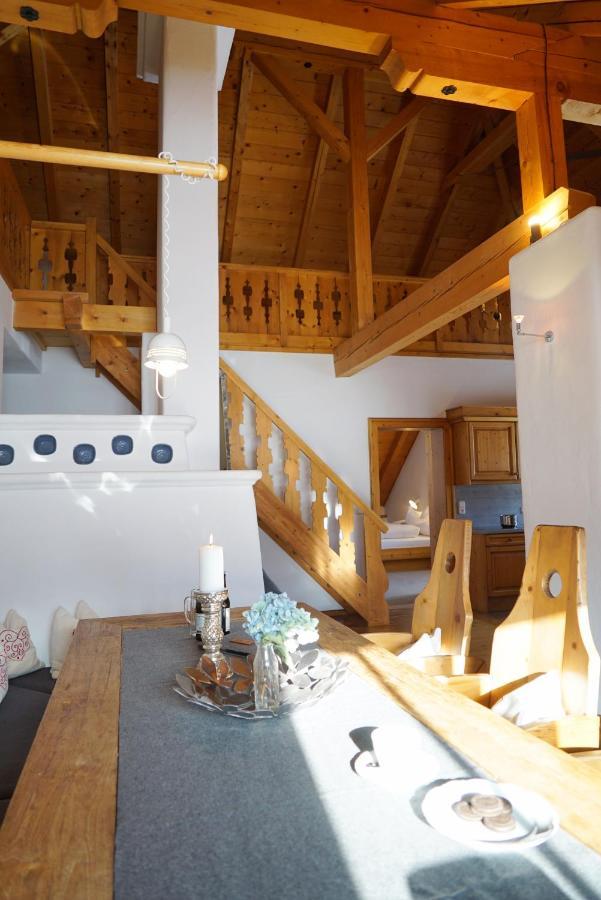 Ansitz Wirtsgut - Familienappartements In Den Bergen Leogang Bagian luar foto