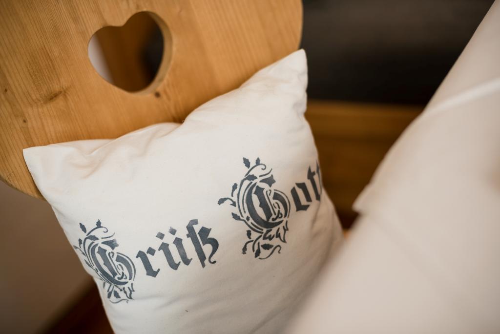 Ansitz Wirtsgut - Familienappartements In Den Bergen Leogang Bagian luar foto